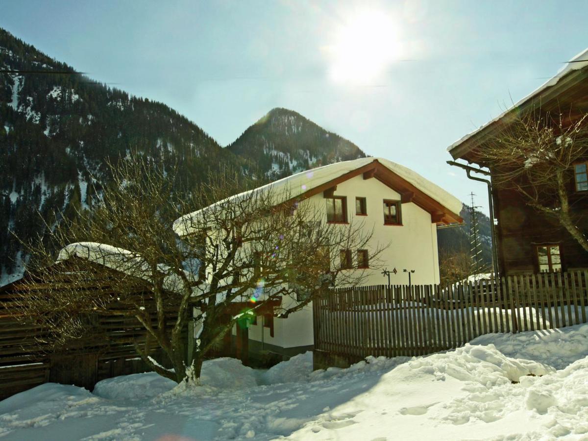 Spacious Holiday Home In Kappl With Terrace Exterior foto